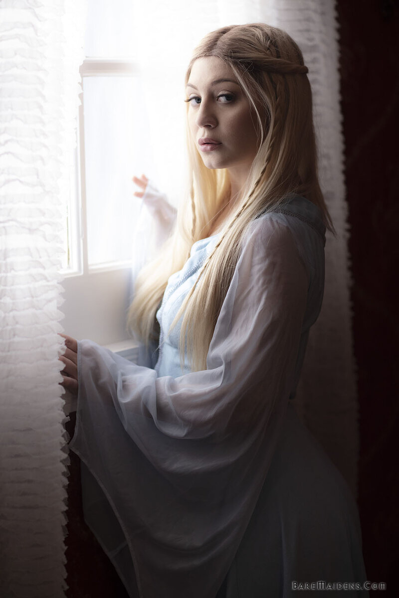 Карина, 27